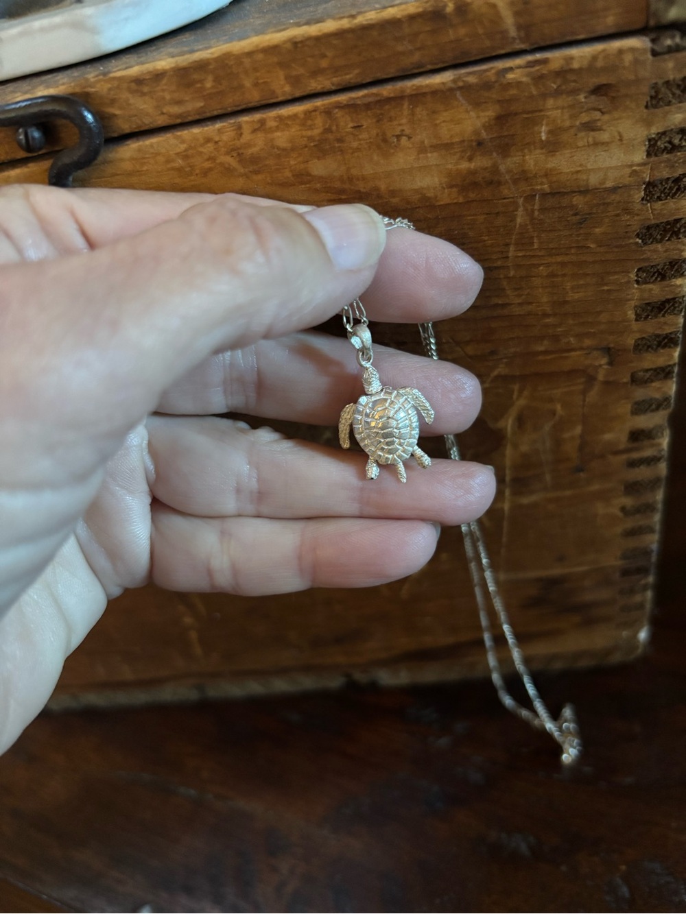 Vintage Sterling Silver Sea Turtle Pendant Necklace - Picture 11 of 13